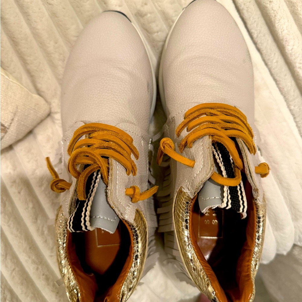 SHU SHOP LEATHER FRINGE SNEAKER